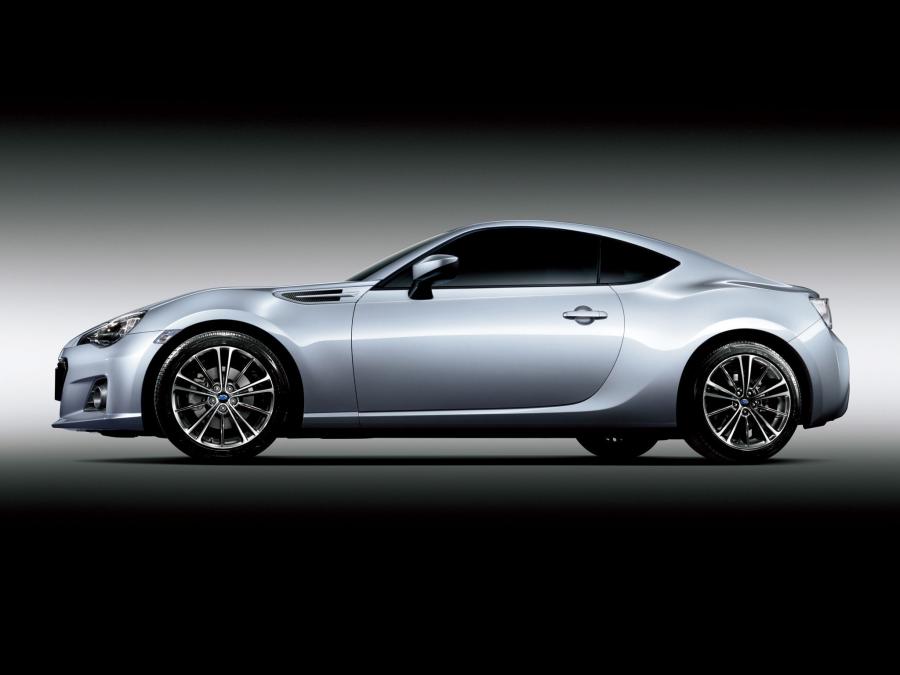  Subaru BRZ 2.0S 2012 года  (фото 7 из 20)